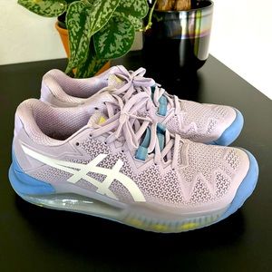 ASICS GEL-RESOLUTION 8 Tennis Shoes (size 7)